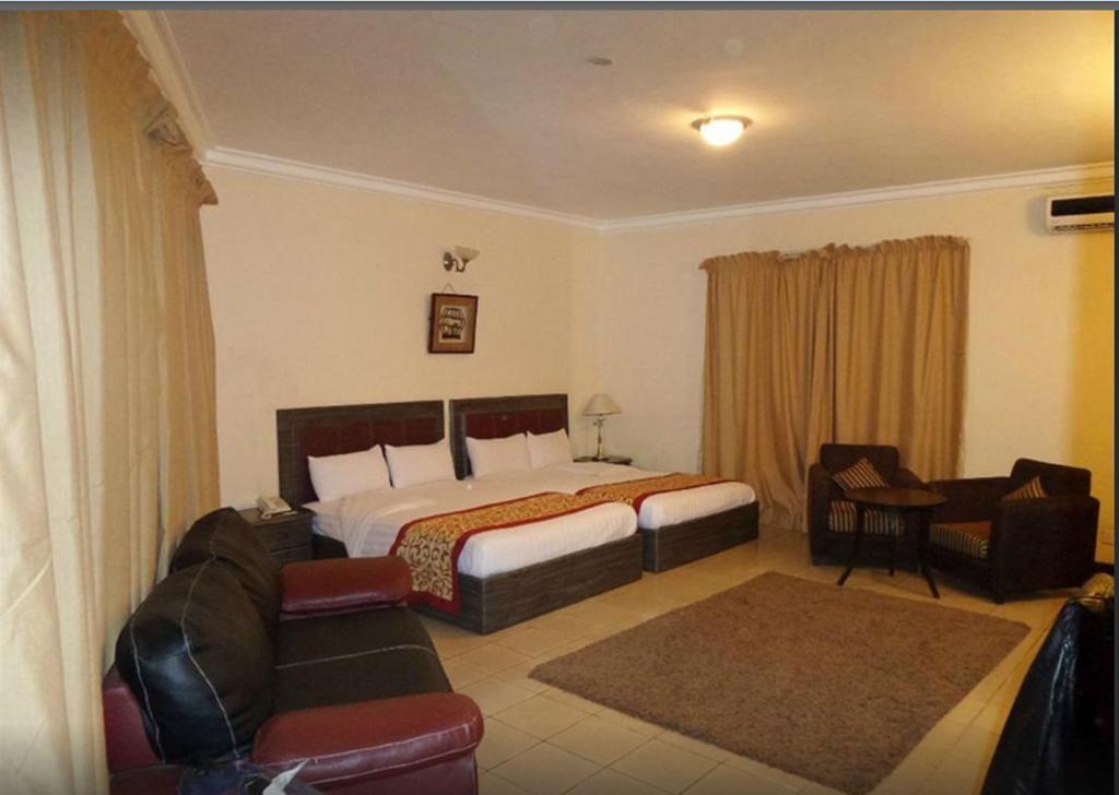Blue Lodge Hotel Lagos Room photo
