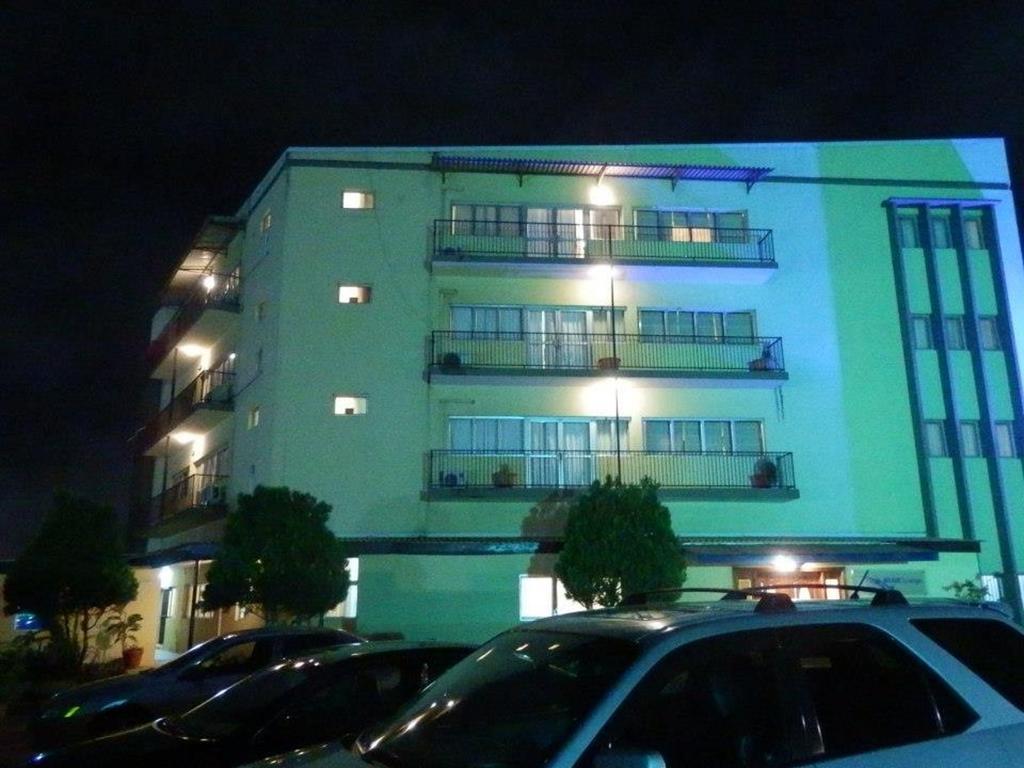 Blue Lodge Hotel Lagos Exterior photo
